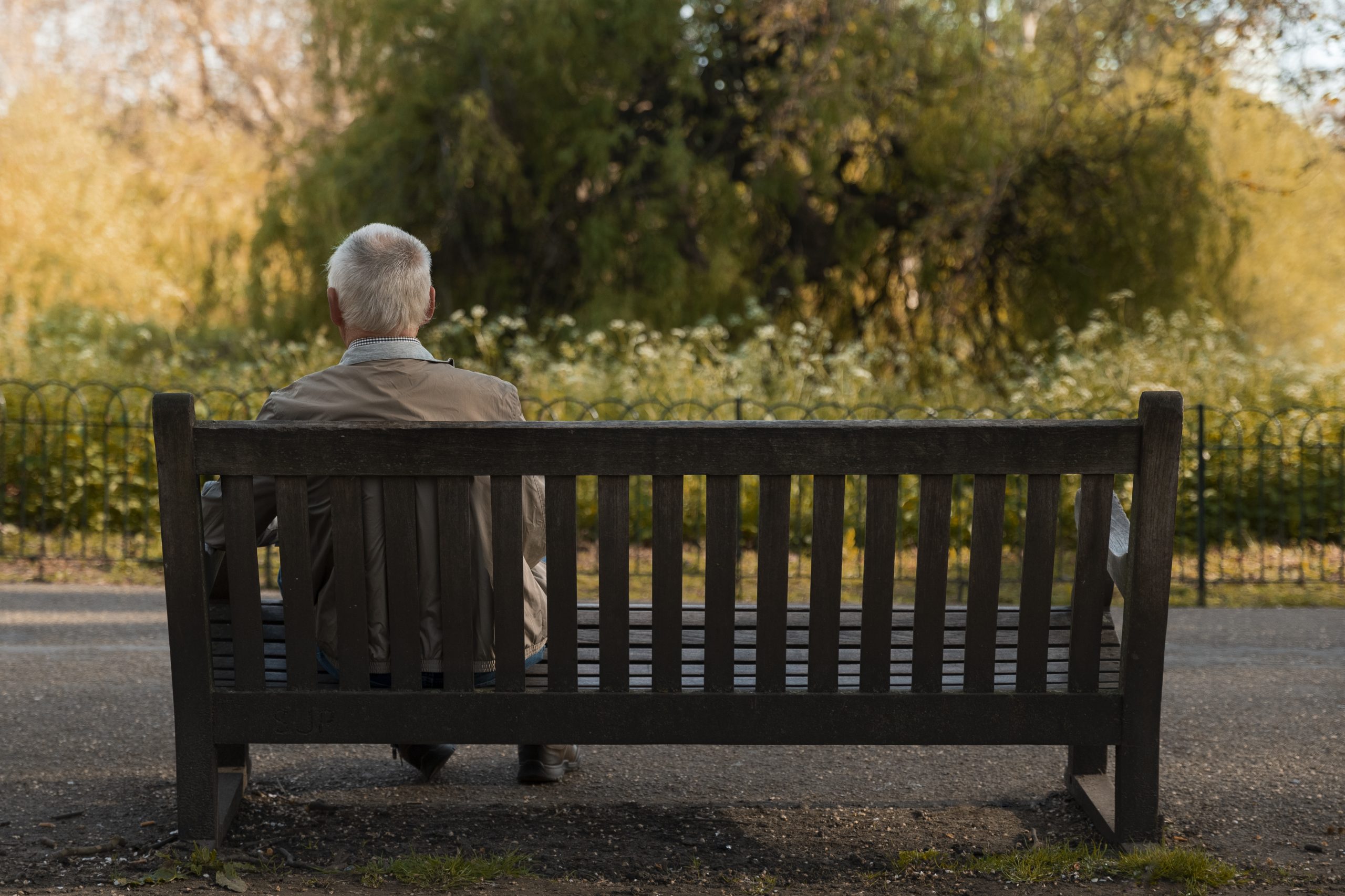 احساس تنهایی و انزوای اجتماعی در سالمندان